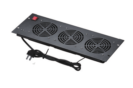 Triple ventilateur façade 19" avec prise française